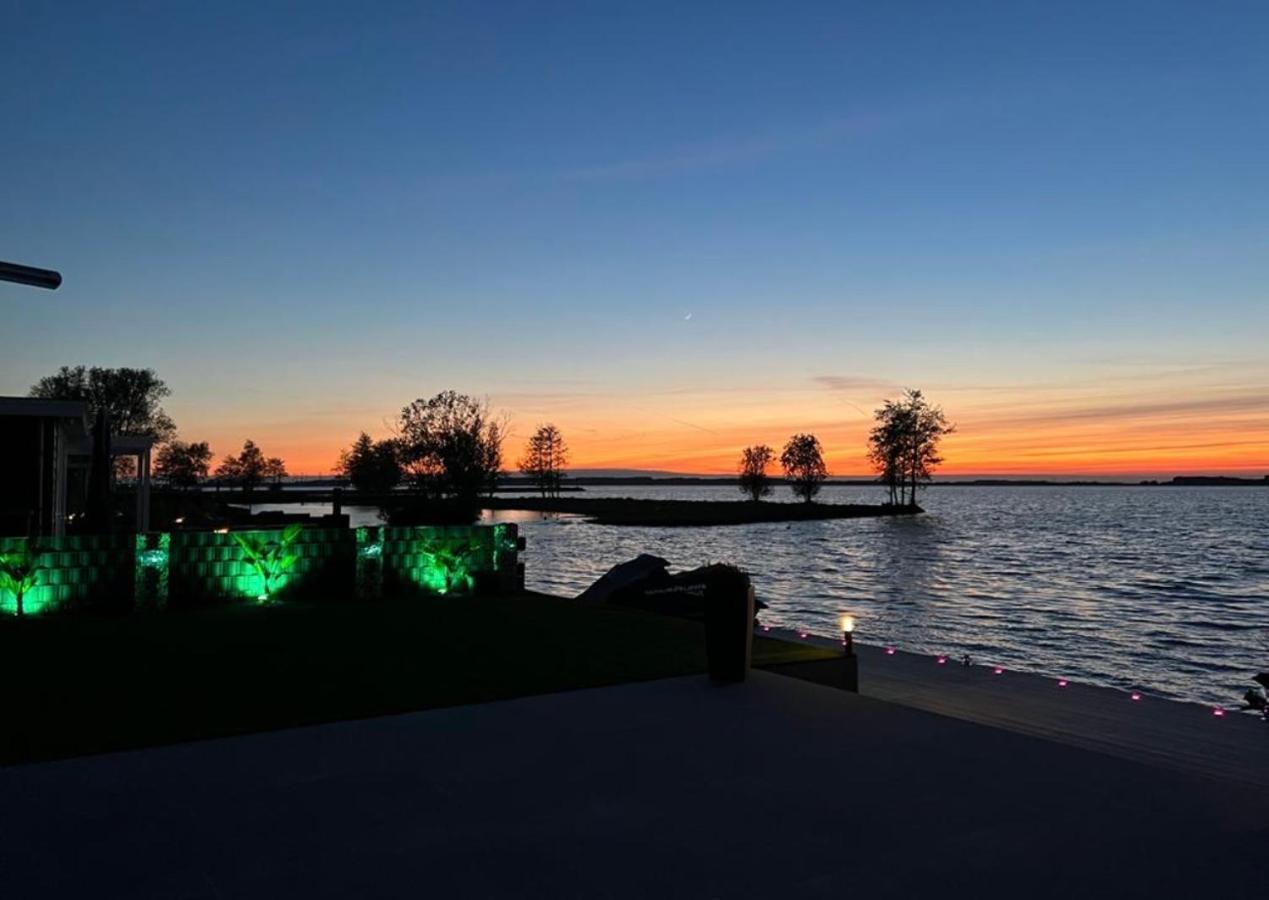 Luxus Cube Meerblick Veluwemeer am Strand in erster Reihe Hulshorst Exterior foto