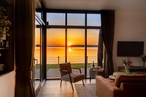 Luxus Cube Meerblick Veluwemeer am Strand in erster Reihe Hulshorst Exterior foto